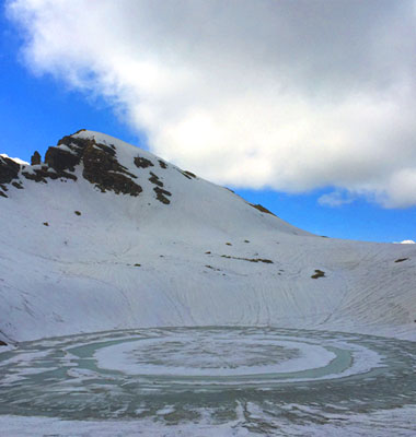 Bhrigu Lake 